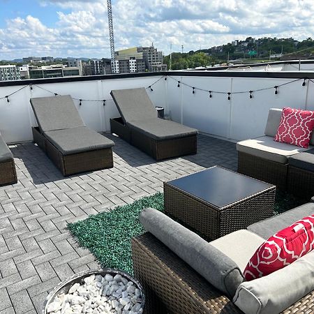 Luxury Townhome Skyline Views Mins To Dt Нашвілл Екстер'єр фото